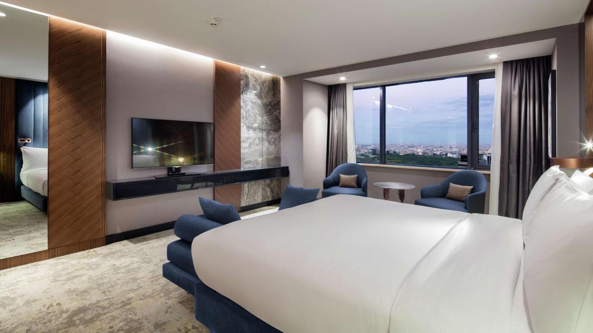 Hilton Istanbul Maslak Hotel Exterior photo